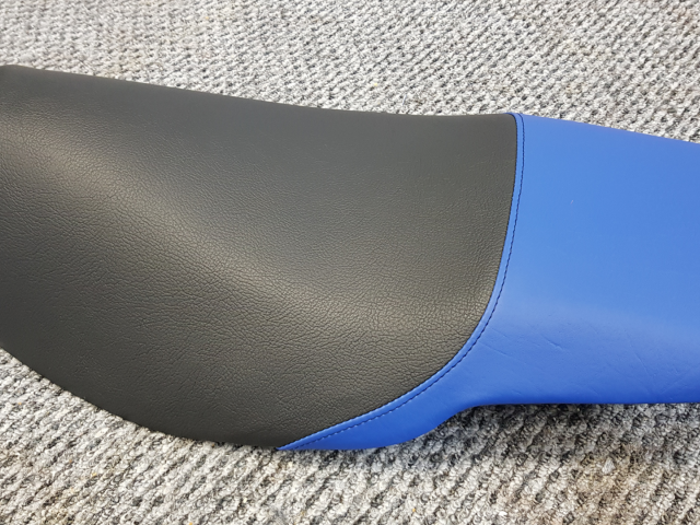 Motor ülés kárpitozása - kárpitozás után, új formában