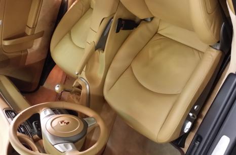 Autó bőrülés festés