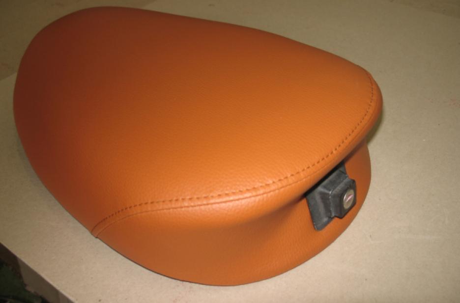 Bőr motorülés készítés